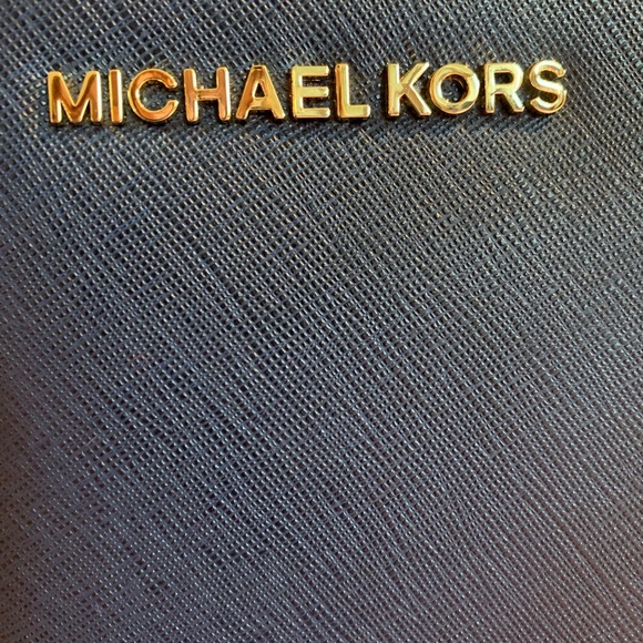 MICHAEL Michael Kors Jet Set Travel Top - Picture 8 of 16